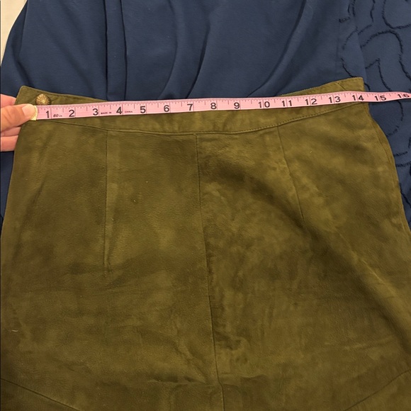 VTG No Label or Tags Olive Green Suede Leather Pencil Skirt - Picture 12 of 12
